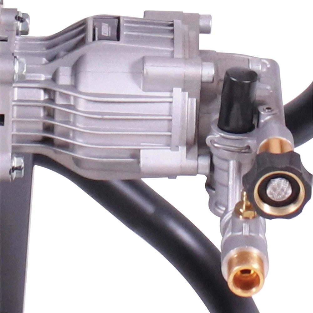 DEWALT 61147S 3300 PSI 2.4 GPM Cold Water Gas Pressure Washer New