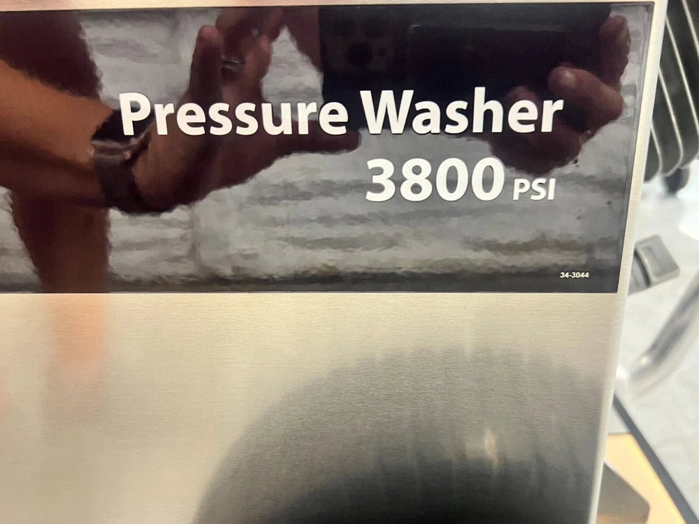NEW Commercial DAYTON 20KC10 Pressure Washer 3,800 psi Cold 13 HP GBA-3800-0DAH