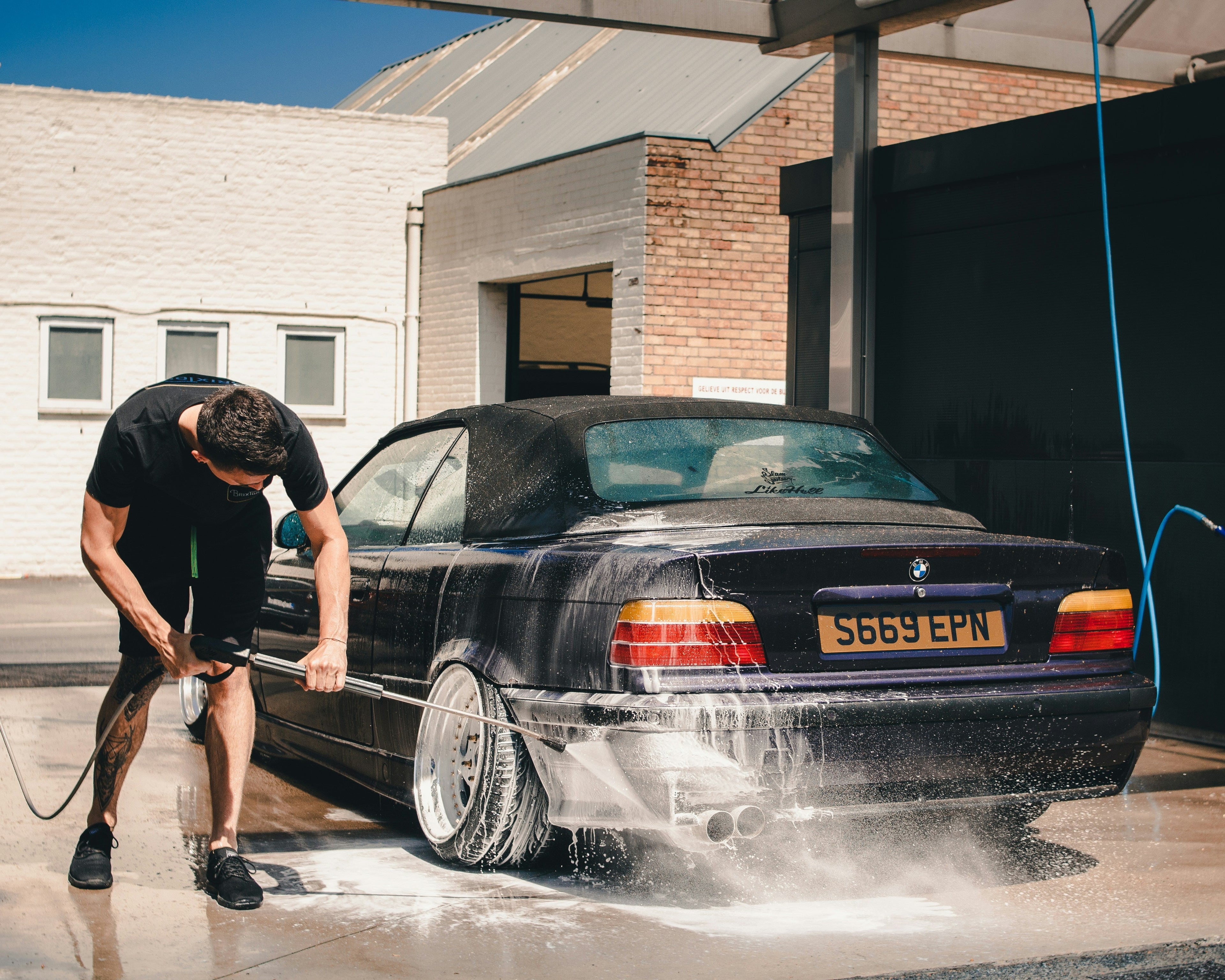 Why Every Homeowner Needs a Pressure Washer in 2025