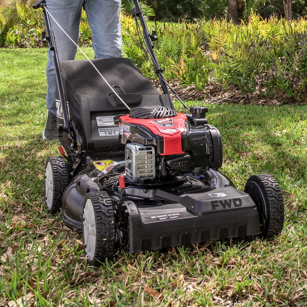 Black Max 21" Self-Propelled Lawn Mower with 140cc E550 Series Briggs and Stratton Engine